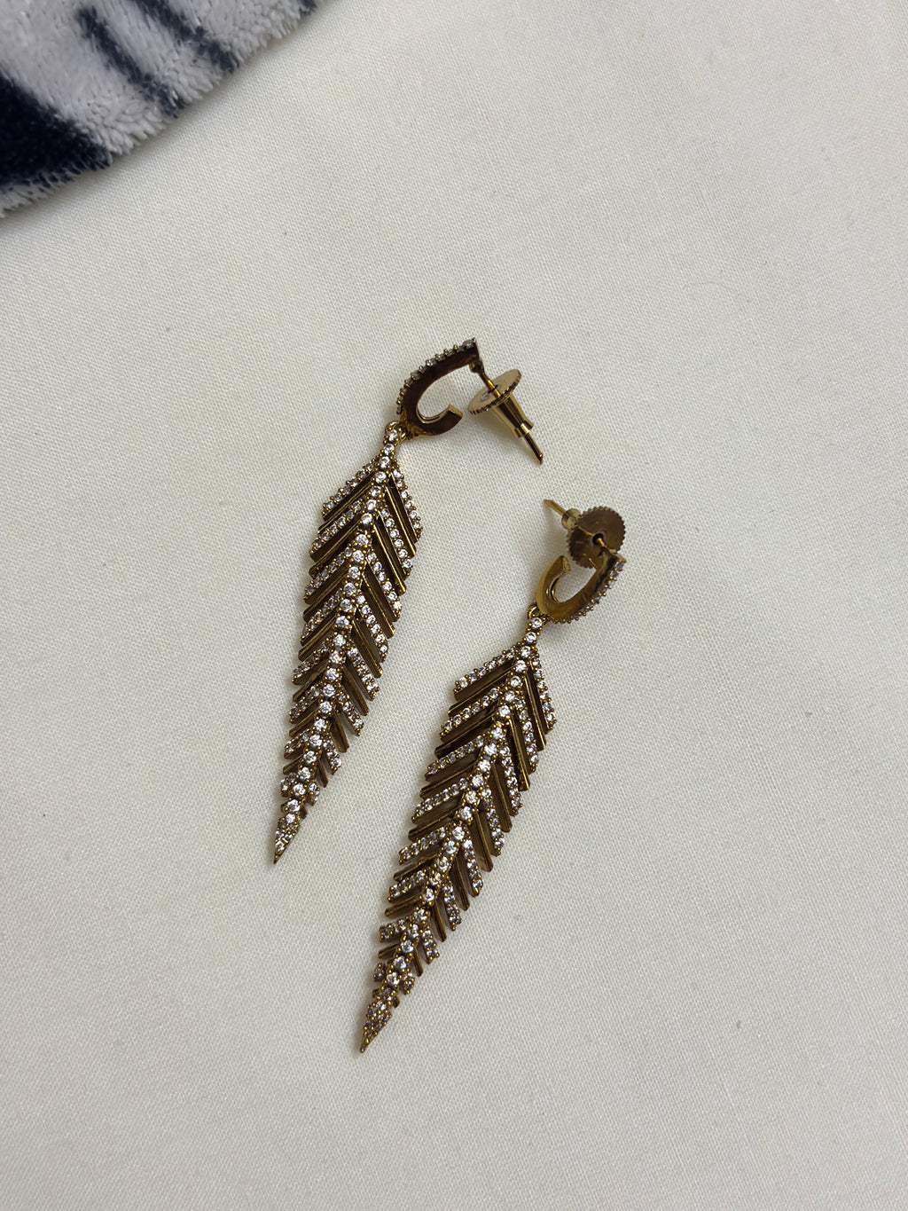 premium feather 🪶 earing